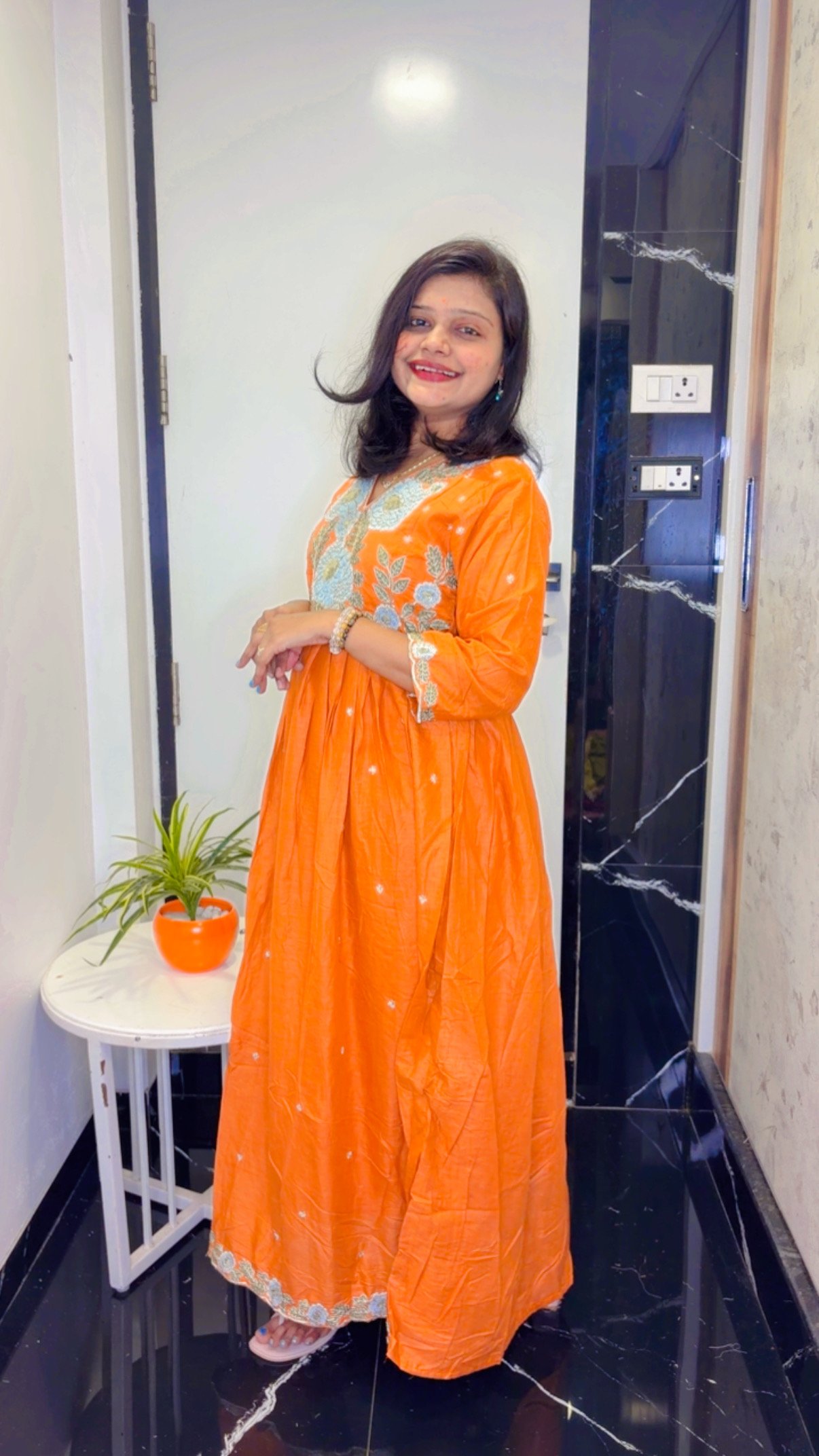 {“eId”:”885138745437188″,”CameraPosition”:1}